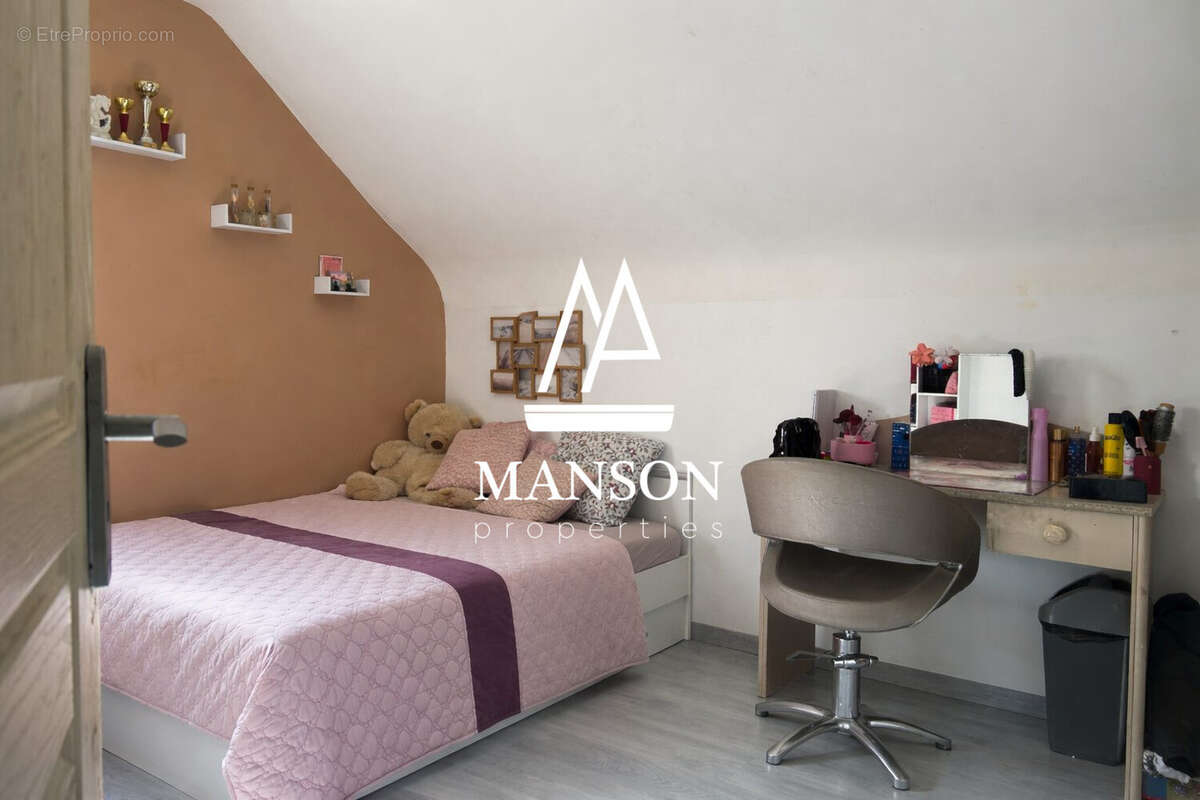 Maison à TRELIVAN