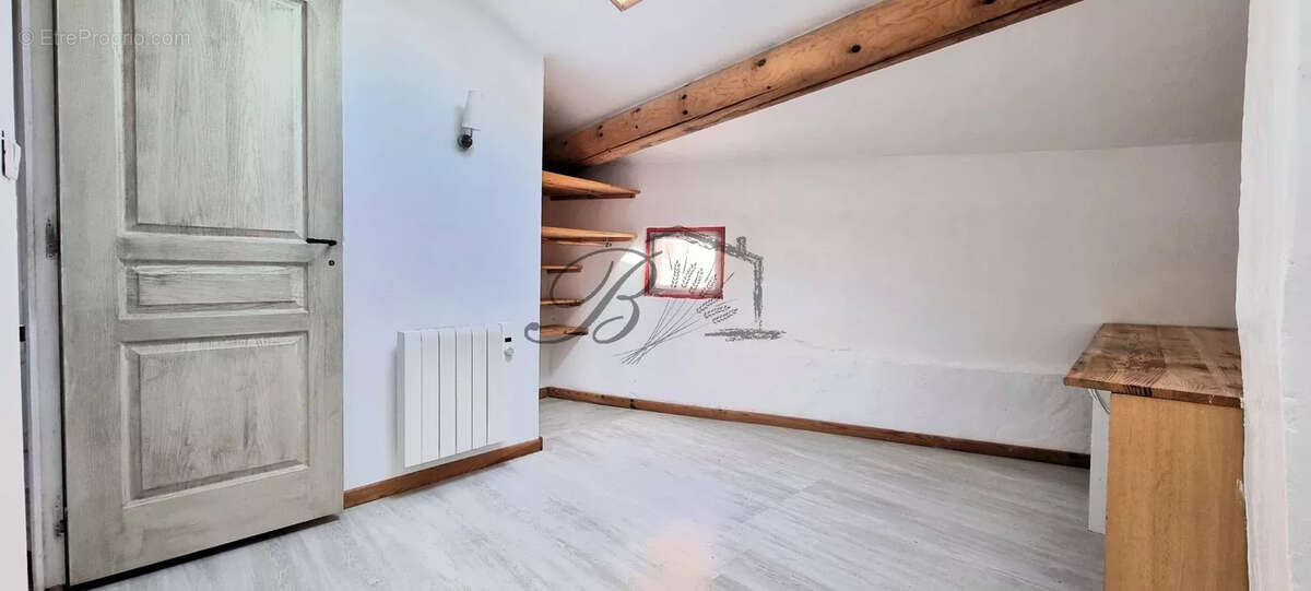 Maison à MIRABEAU