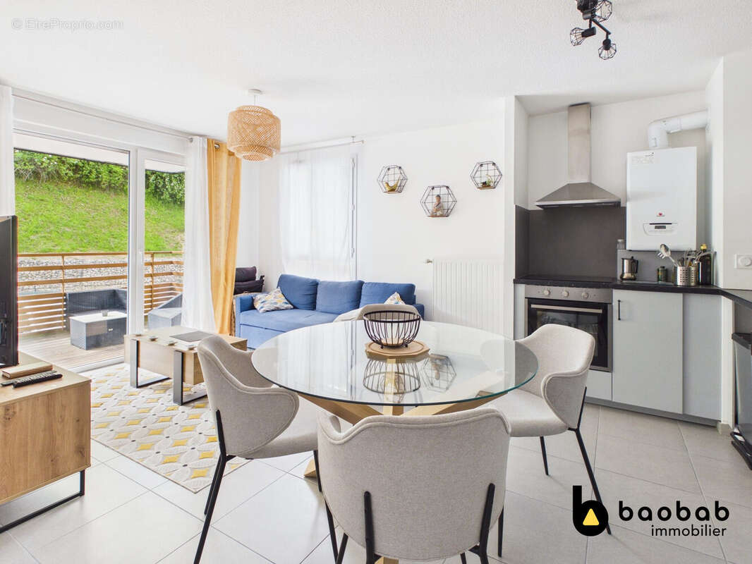 Appartement à LA RAVOIRE