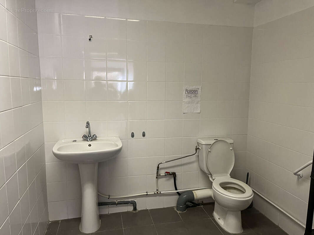 Autre à AIX-EN-PROVENCE