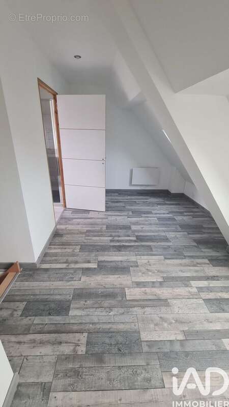Maison 72 m² à Gy-Les-Nonains  - photo 3