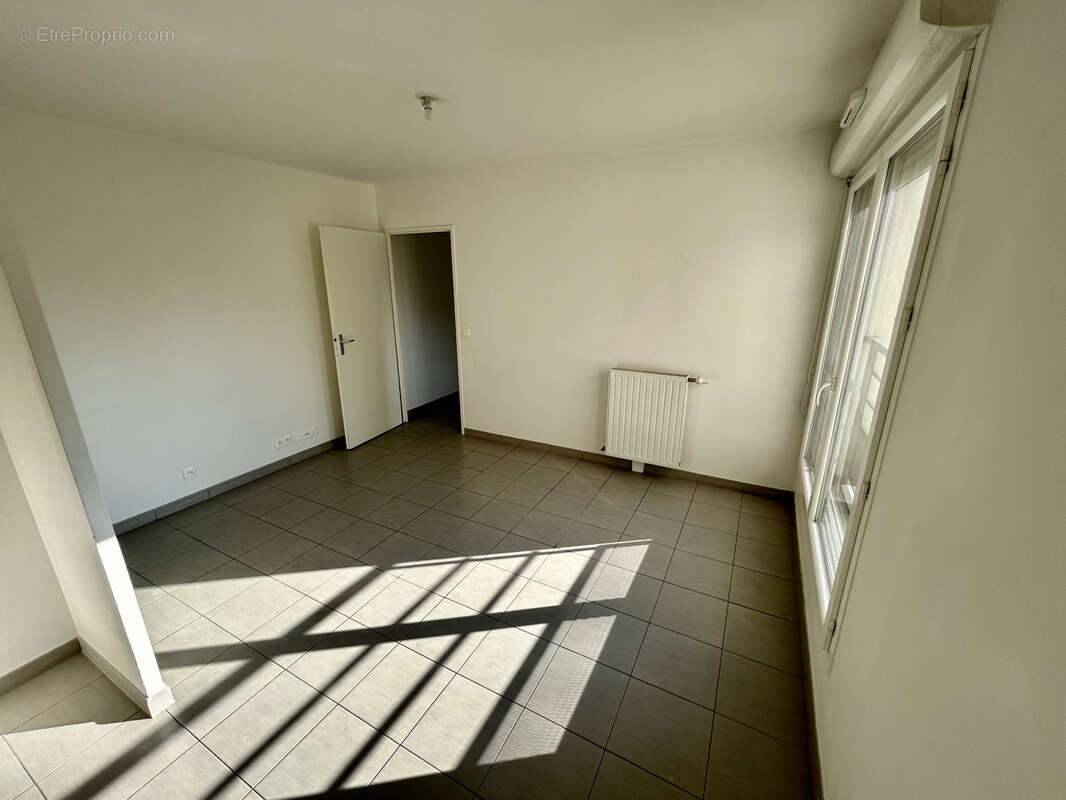 Appartement à CLAYE-SOUILLY