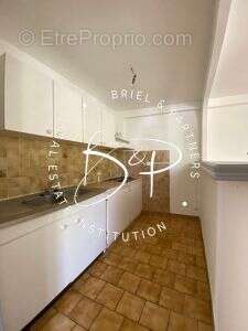 Appartement à LORGUES