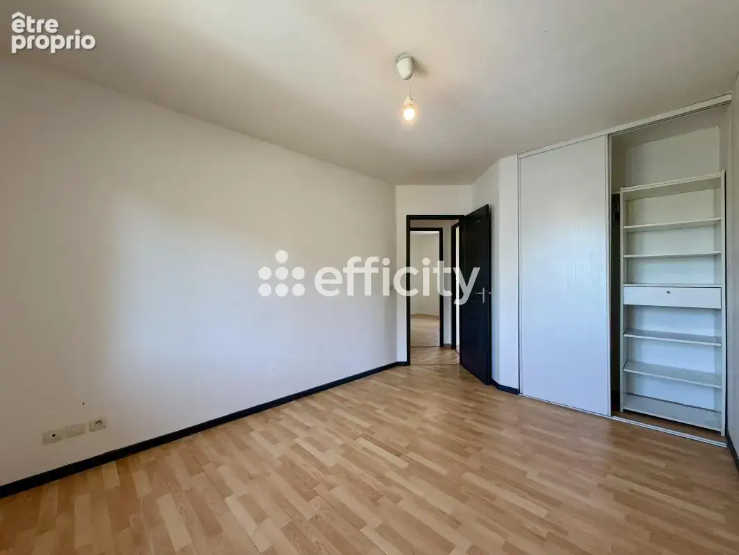 Maison 91 m² à Saint-Andre-De-Cubzac  - photo 7