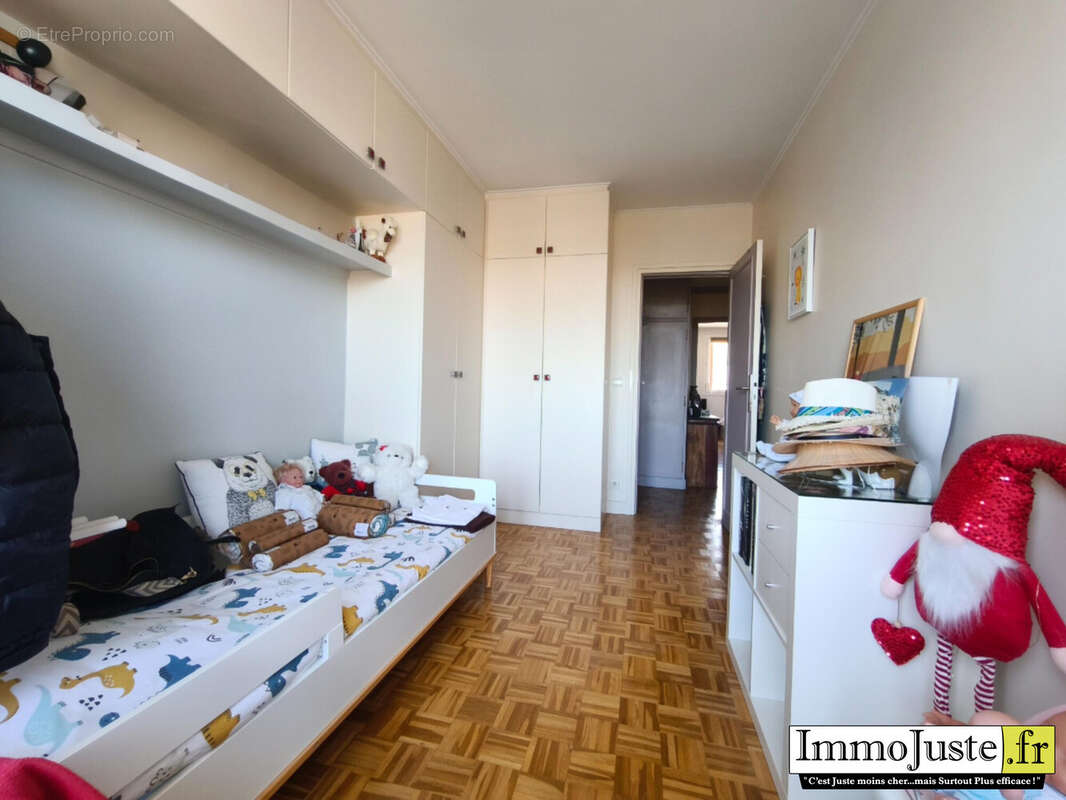 Appartement à VERSAILLES