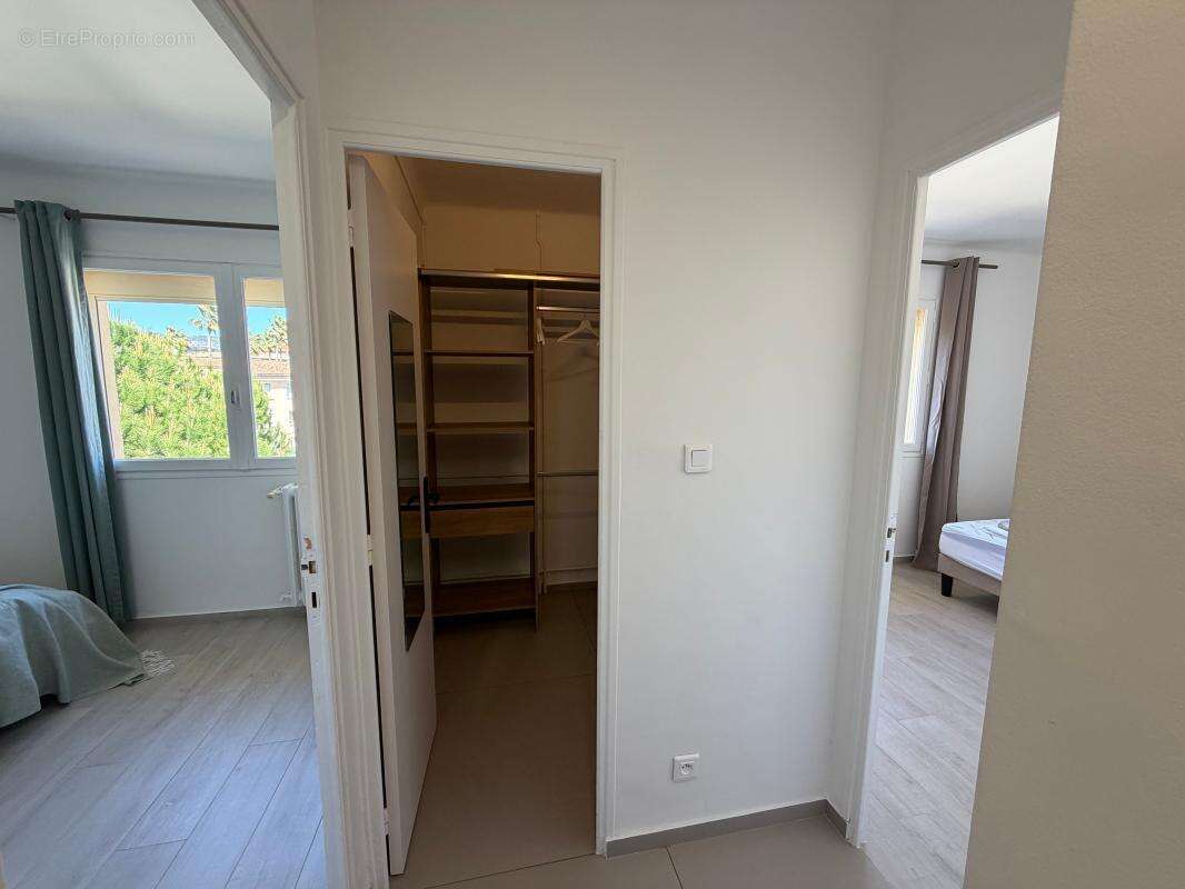 Appartement à SIX-FOURS-LES-PLAGES