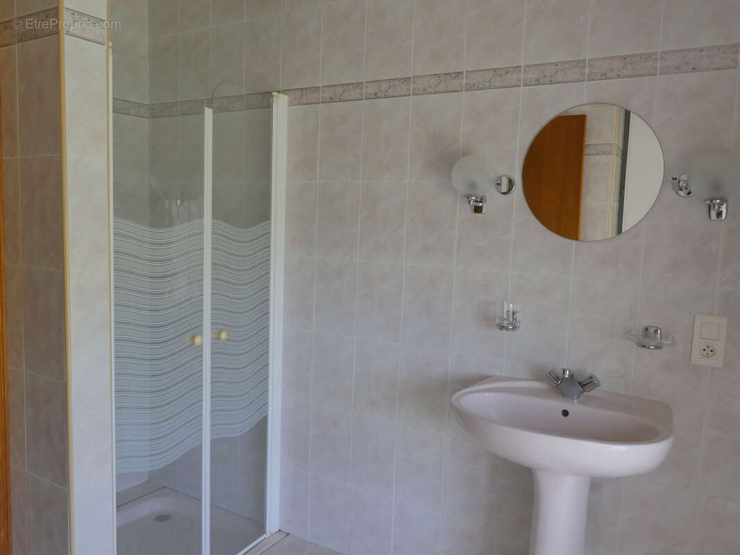 Maison à BAGAT-EN-QUERCY