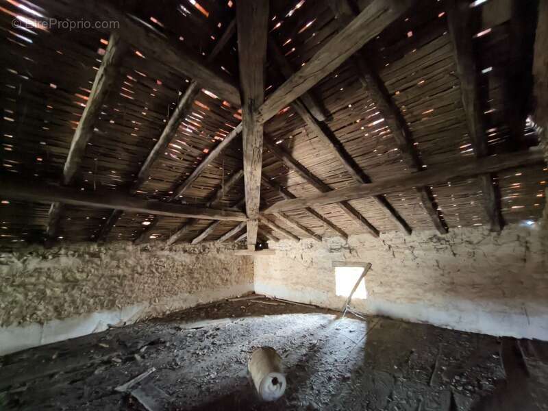 Maison à VERTEUIL-SUR-CHARENTE