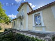 Maison à SAINT-YRIEIX-SUR-CHARENTE