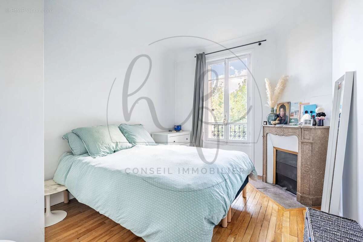 Appartement à COLOMBES