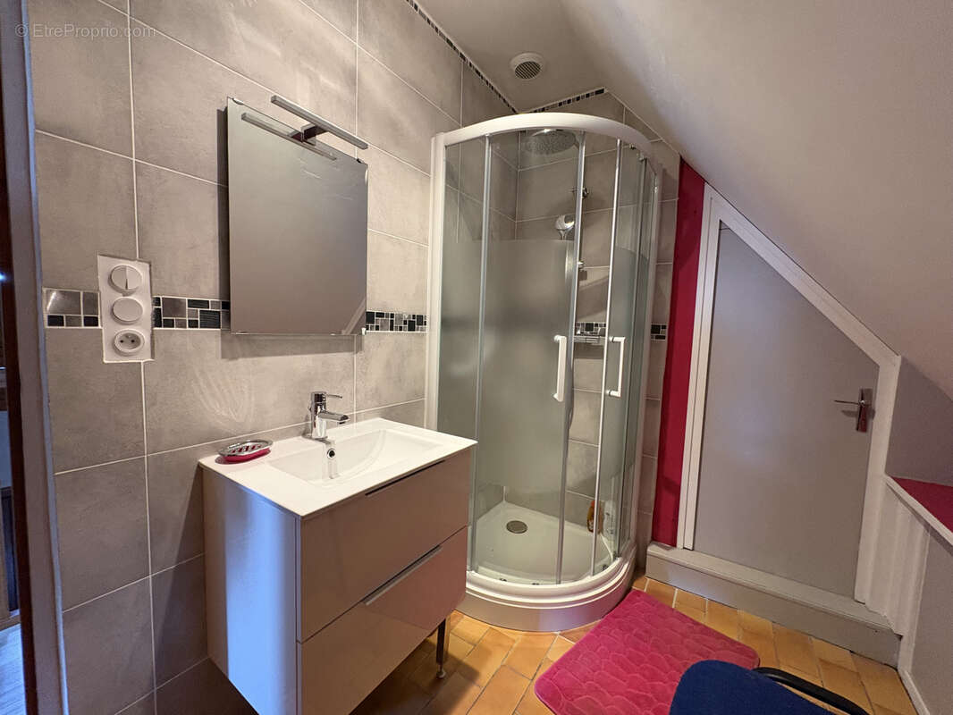 Maison à SAINT-MARTIN-CHOQUEL