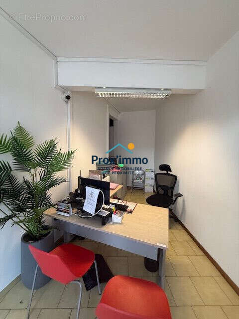 Commerce à SAINT-JOSEPH