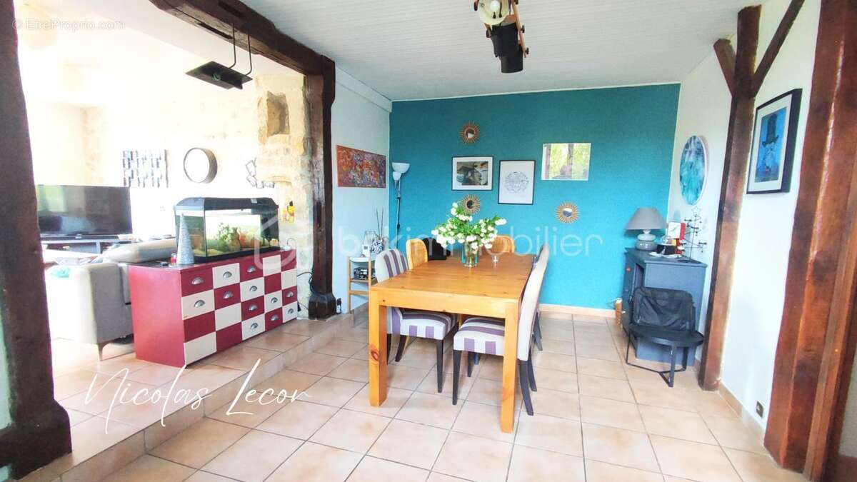 Maison à NERONDES