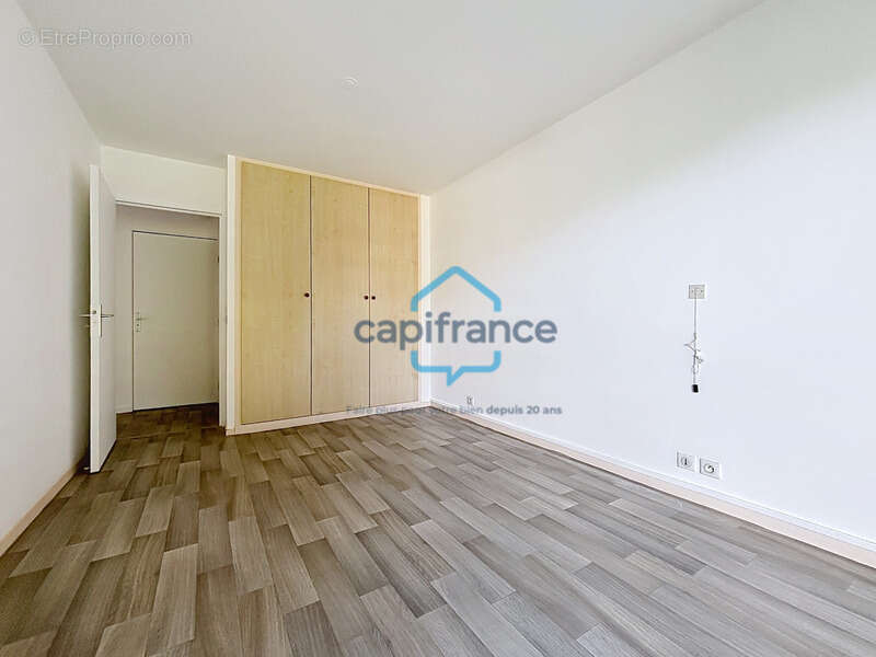 Appartement à MONT-SAINT-AIGNAN