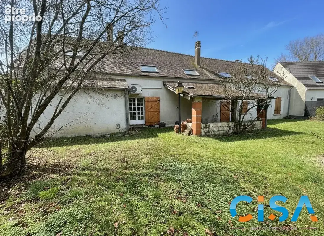 Maison 9 pièces 198 m² à vendre à Neuilly-En-Thelle (60530) - photo 2