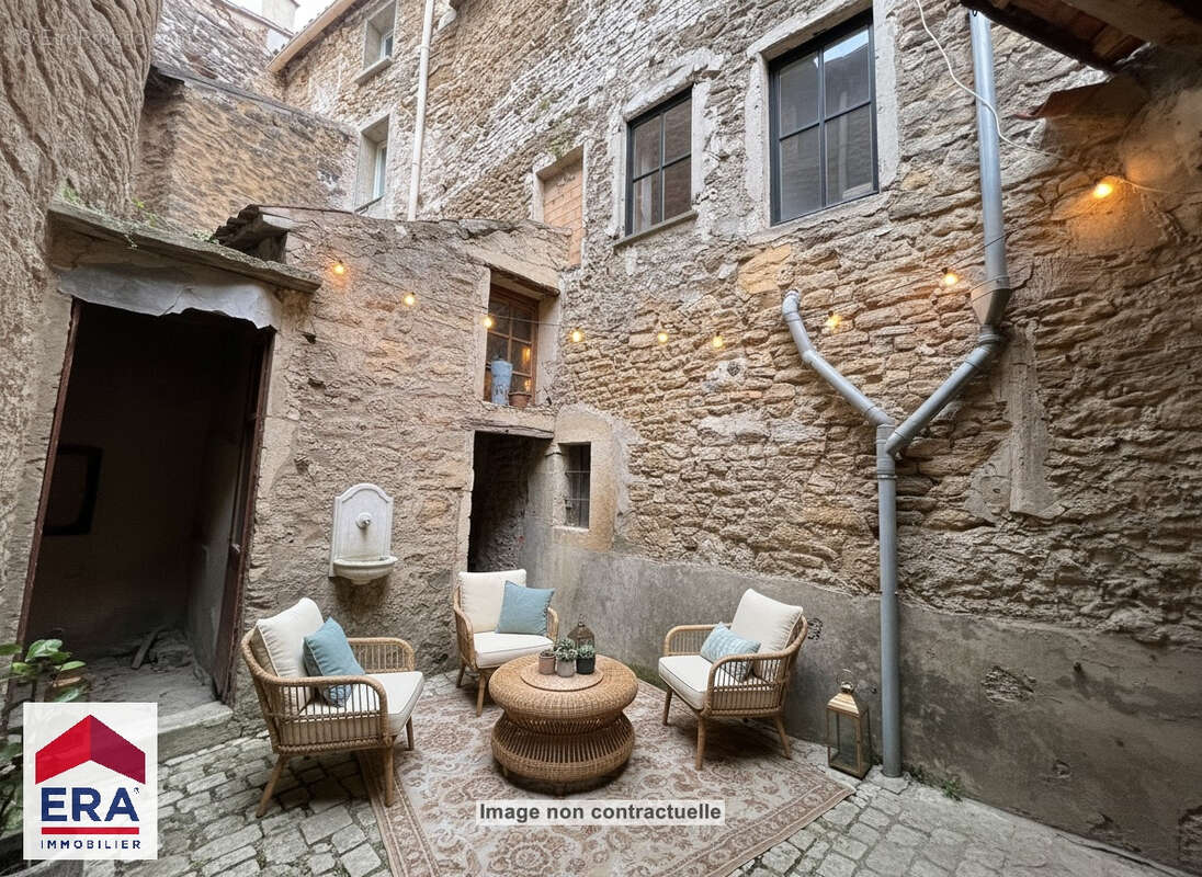 Maison à MALEMORT-DU-COMTAT