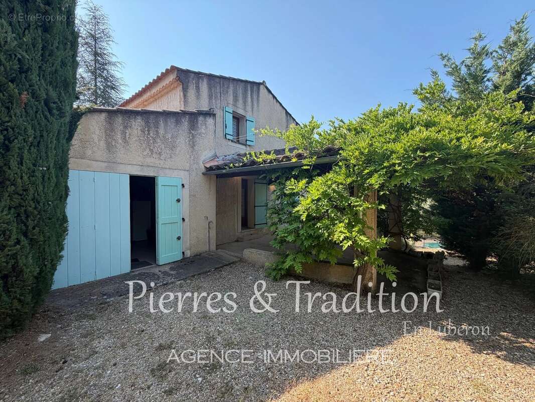 Maison à SAIGNON