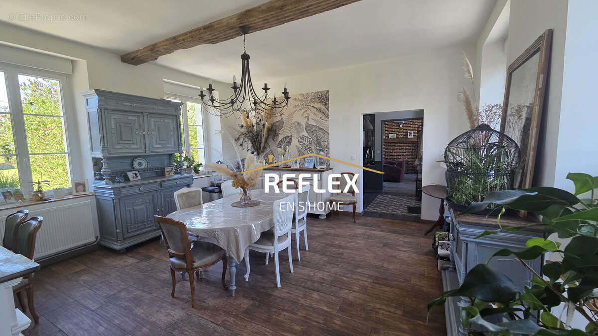 Maison à VAUCHELLES-LES-AUTHIE