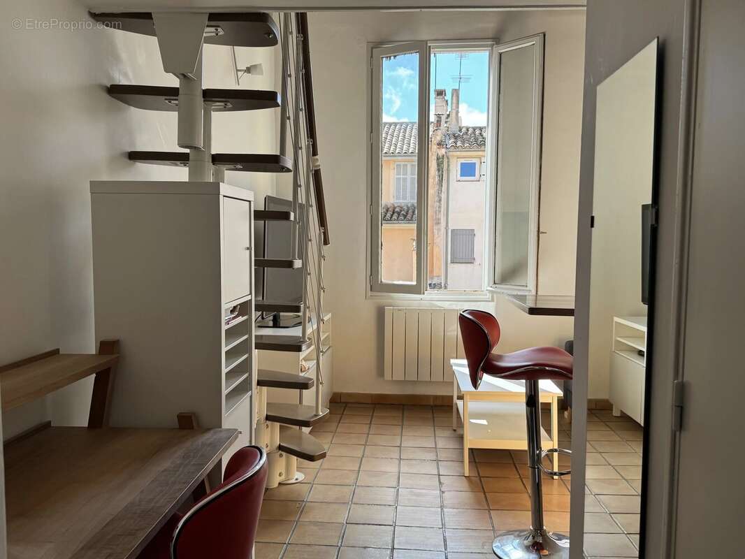 Appartement à AIX-EN-PROVENCE