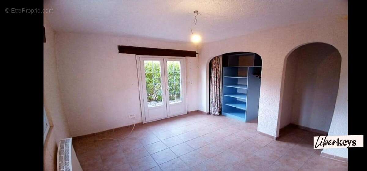 Maison à VILLECROZE