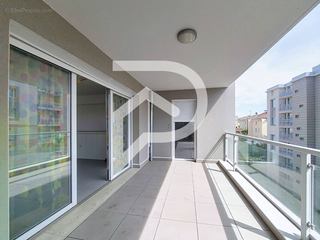 Appartement à MONTELIMAR