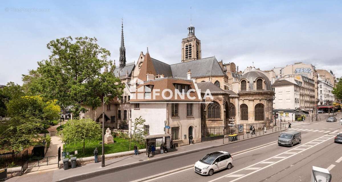 Appartement à PARIS-10E