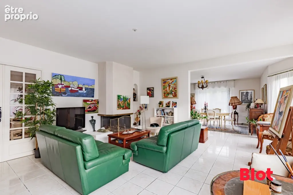Maison 7 pièces 178 m² à vendre à Nantes (44300) - photo 2