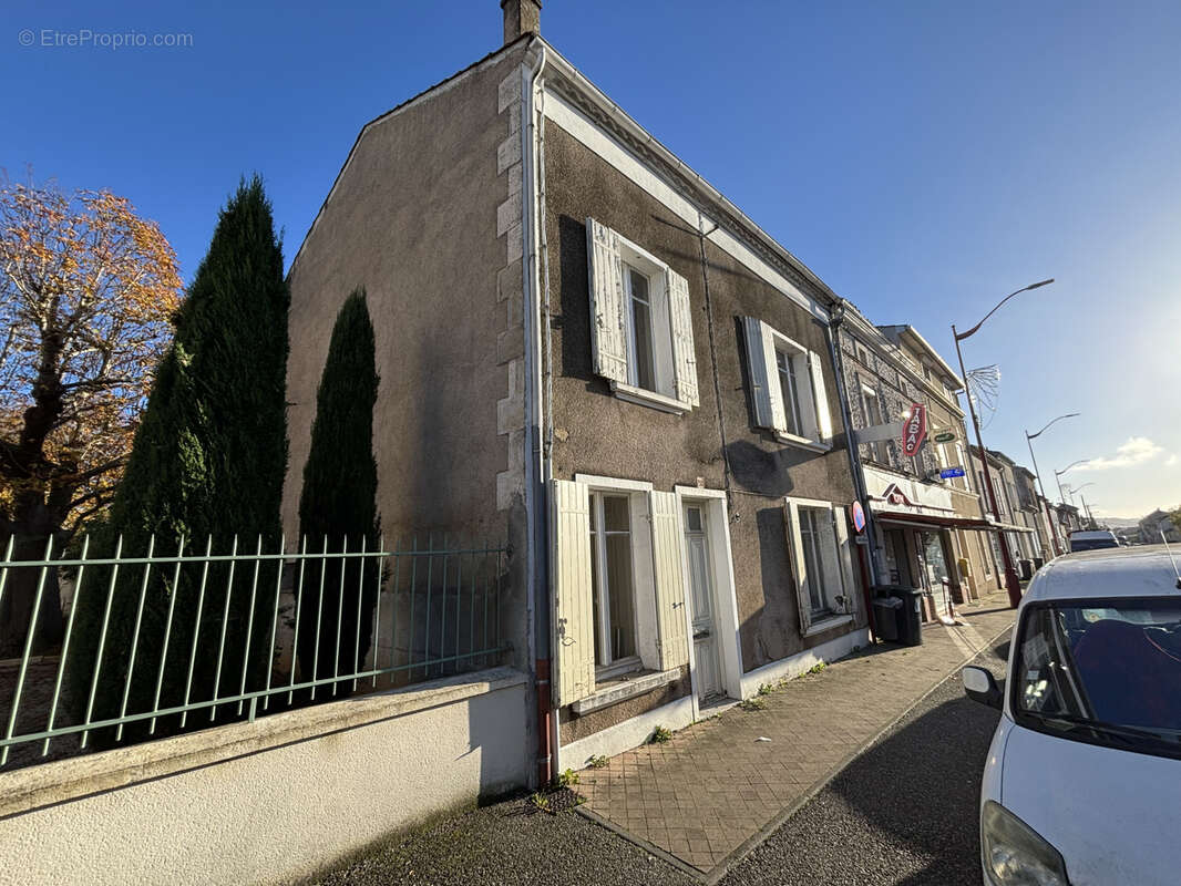 Maison à VILLENEUVE-SUR-LOT