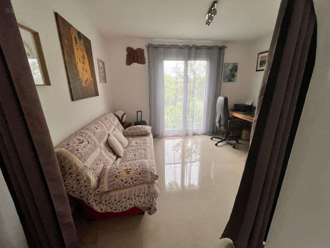 Maison à LACHAPELLE-SOUS-AUBENAS
