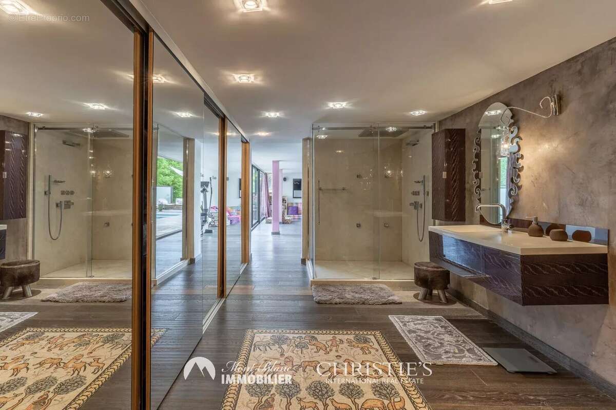 Maison à LES HOUCHES