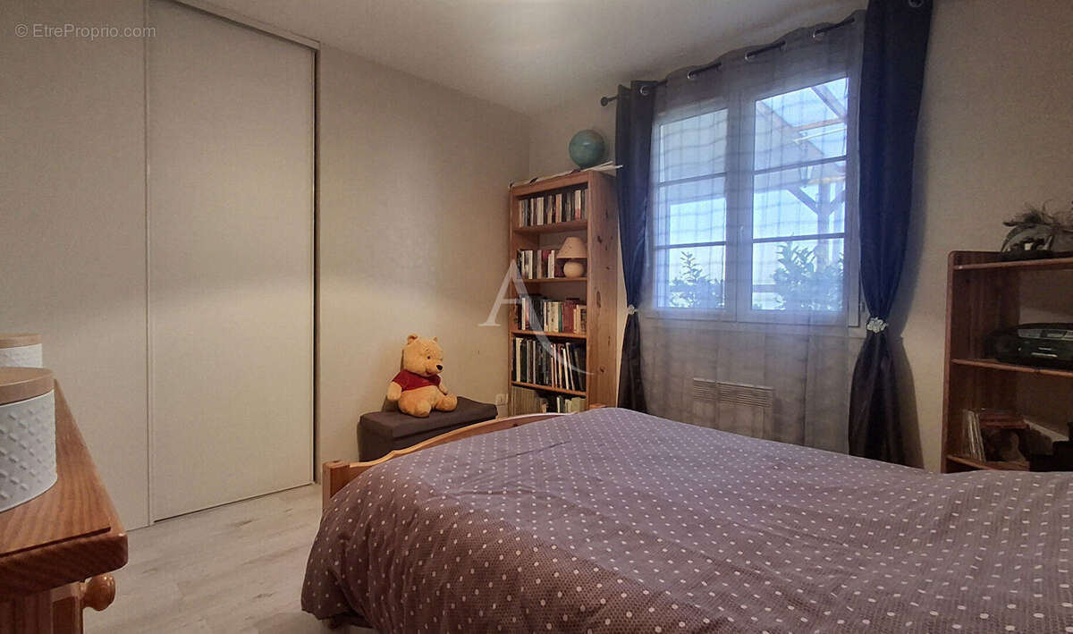 Maison à SAINTE-SOULLE