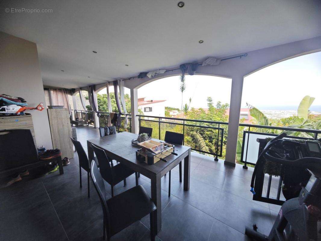 Maison à LA POSSESSION