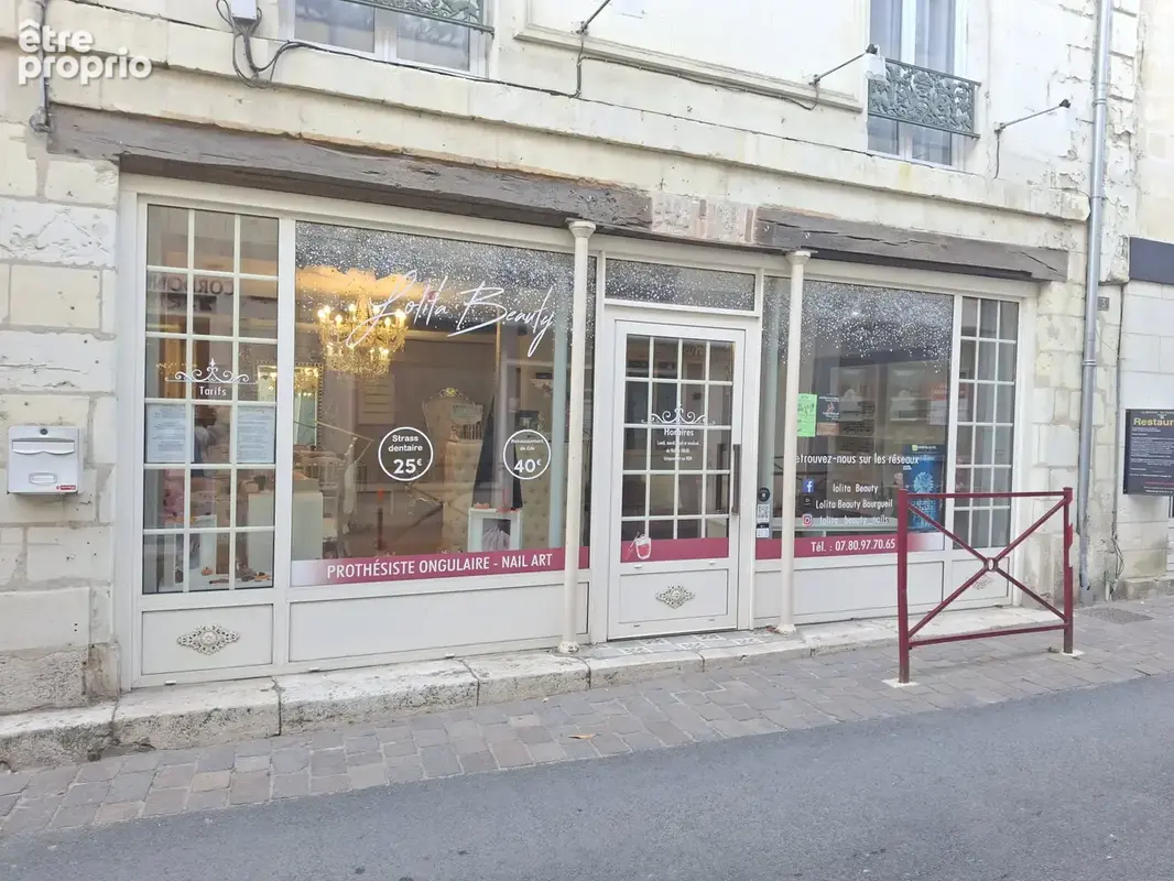 Commerce à BOURGUEIL