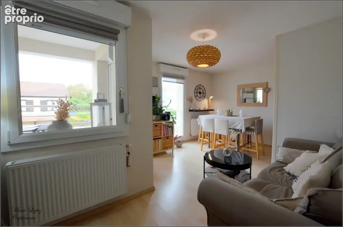 Appartement à NORROY-LE-VENEUR