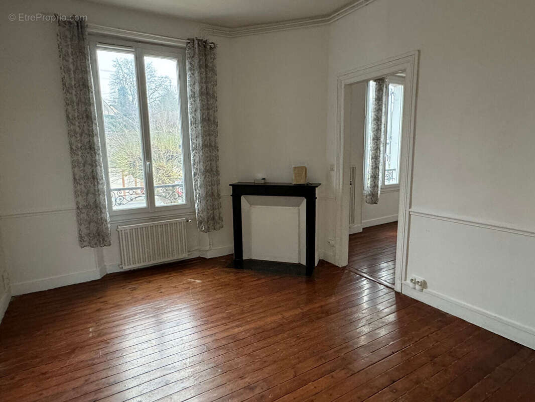 Appartement à SAINT-REMY-SUR-AVRE