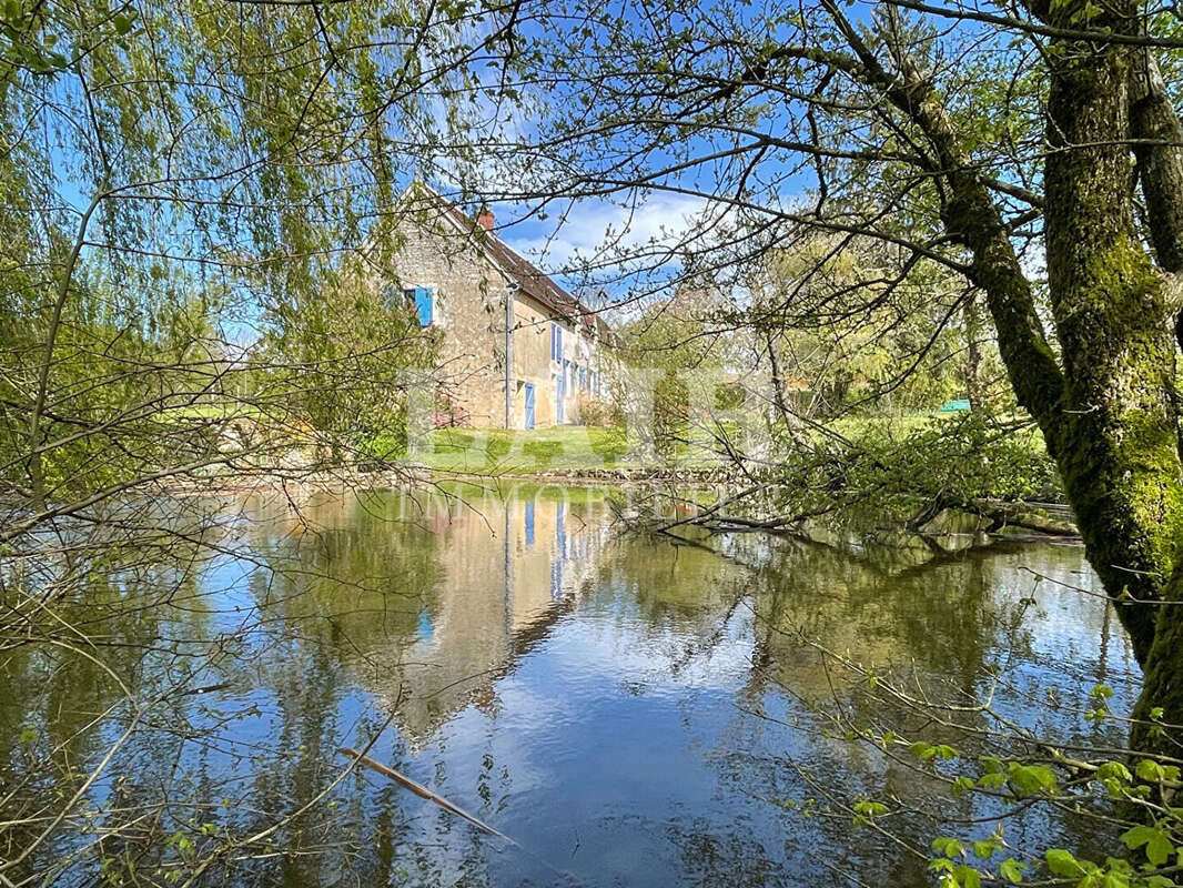 Maison à LE GUE-DE-LA-CHAINE