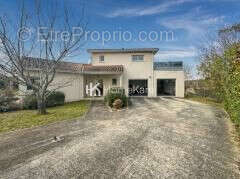 Maison à SAINT-ALBAN