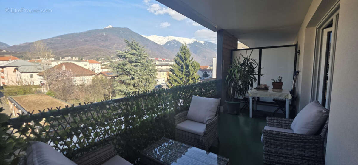 Appartement à ALBERTVILLE