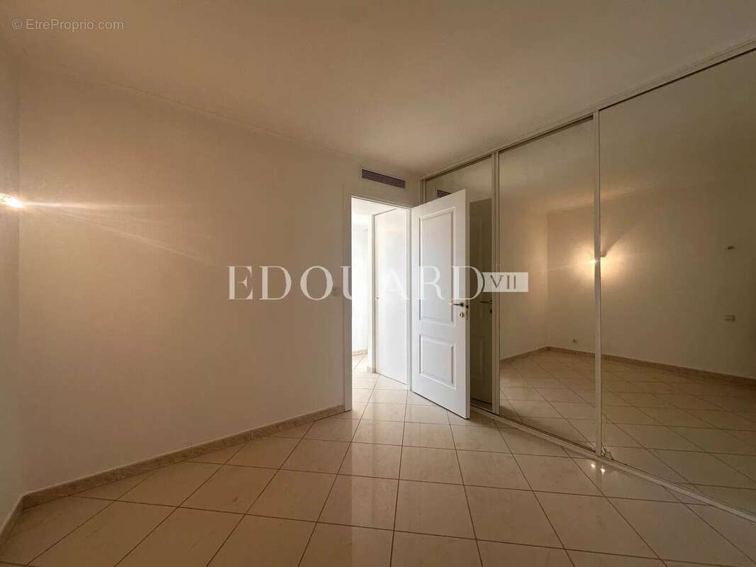 Appartement à CAP-D'AIL