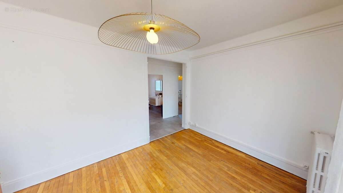 Appartement 63 m² à Orleans  - photo 2