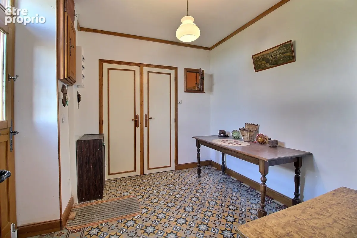 ST MARTIN DU TARTRE , maison avec dépendances, jardin et vue dégagée - photo 11