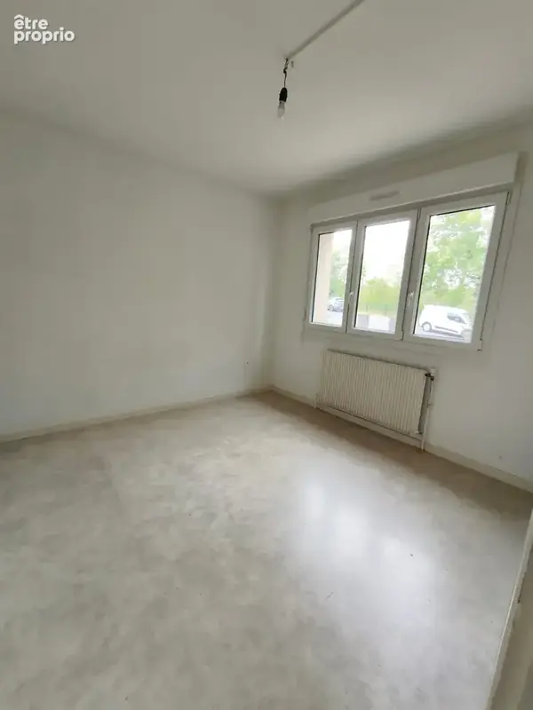 Axe velodrome brabois appartement t2 49 m2  avec cave et place de parking. - photo 9