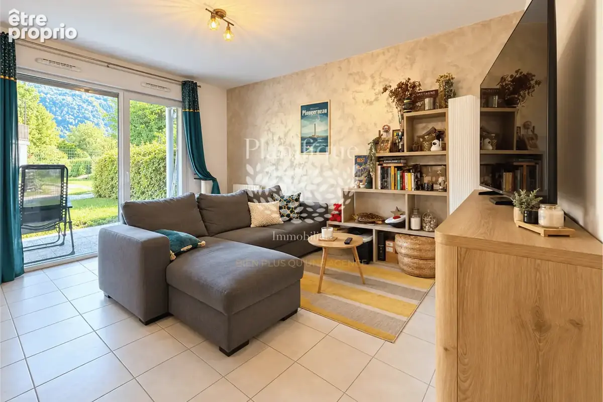 Appartement à MARIGNIER