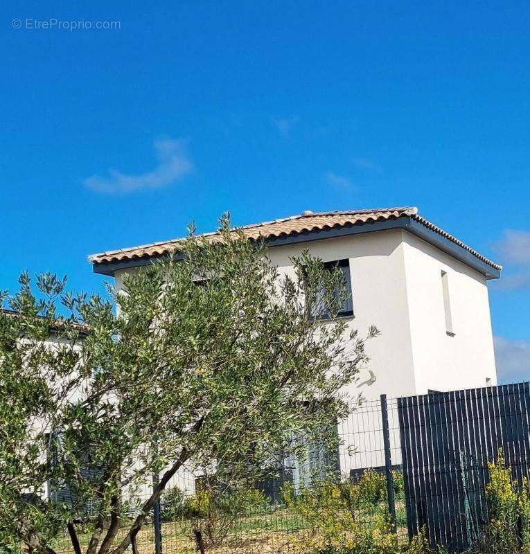Maison à ADISSAN
