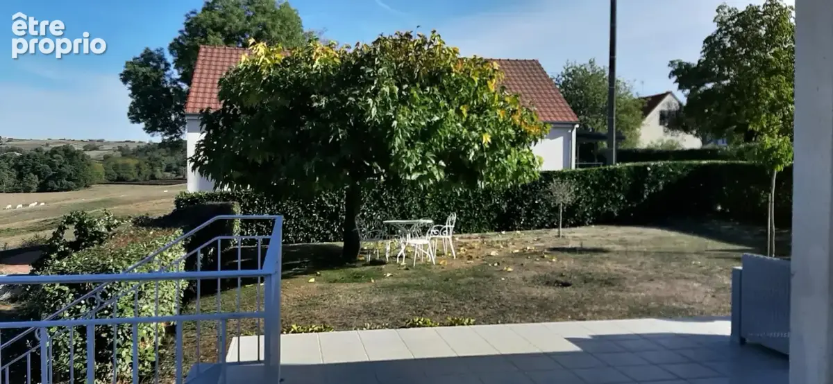 Maignifique maison rénovée avec piscine et chalet indépendant dans quartier prisé de gueugnon (71) - photo 17
