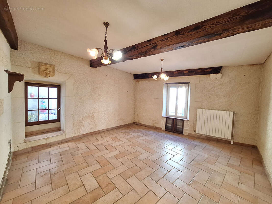 Maison à BOURG-SAINT-ANDEOL