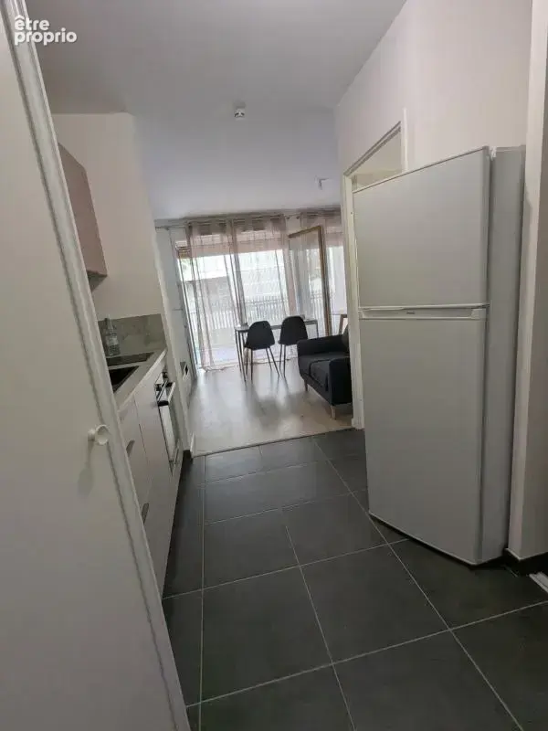 Parc Bourran - Studio récent avec grand balcon de 12 m2 - photo 9