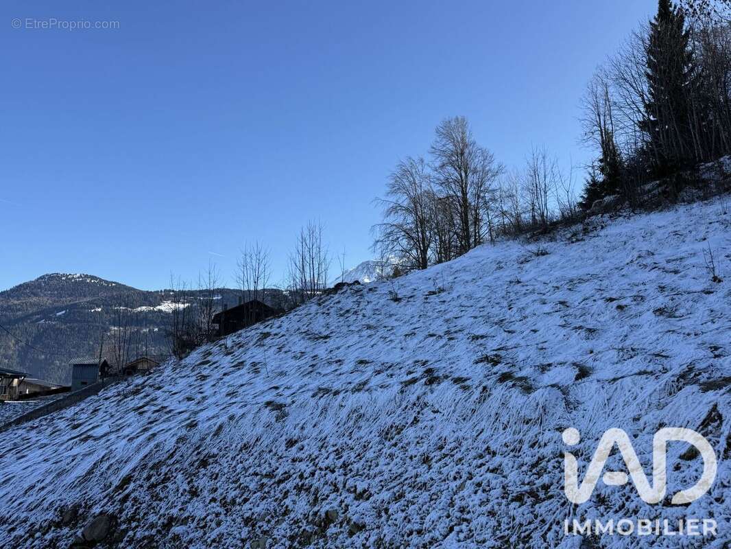 Terrain 1102 m² à Saint-Gervais-Les-Bains  - photo 2