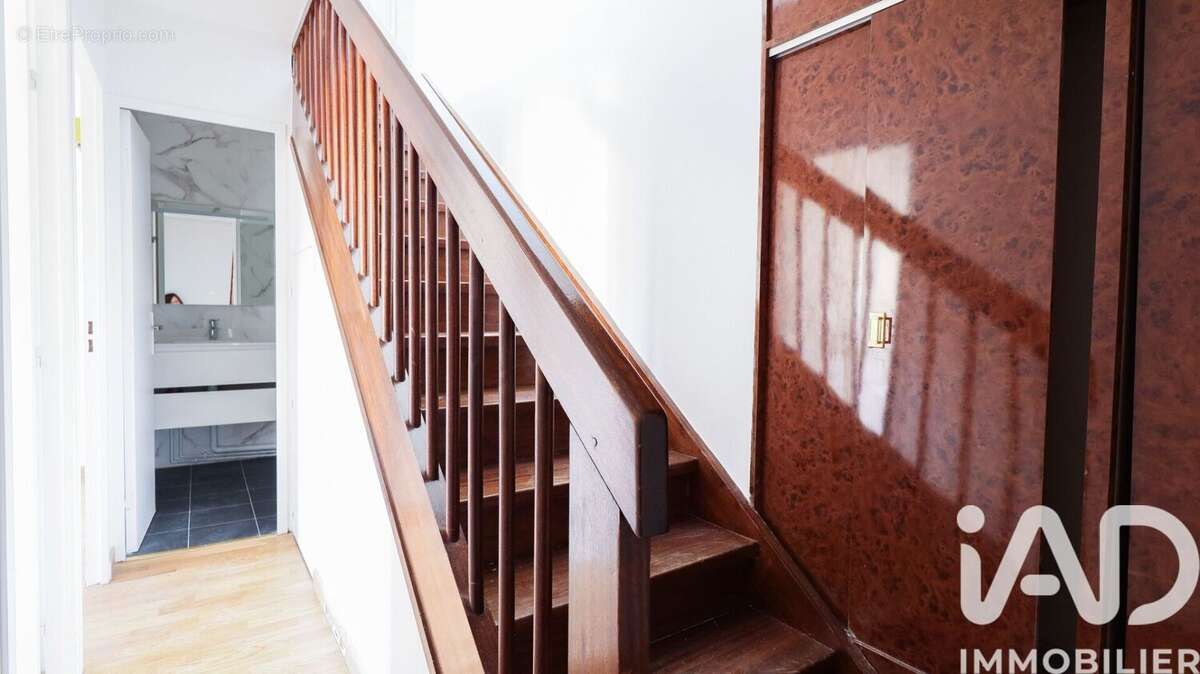 Photo 8 - Appartement à PARIS-19E