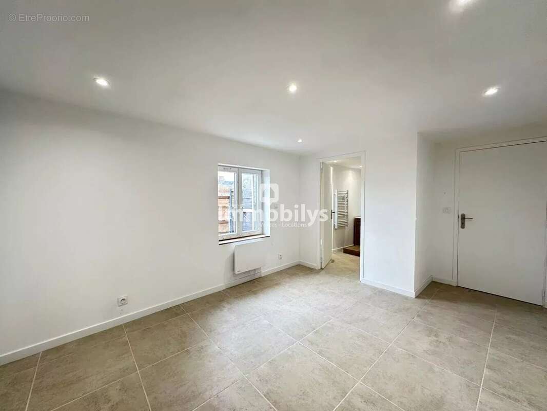 Maison à PECQUENCOURT